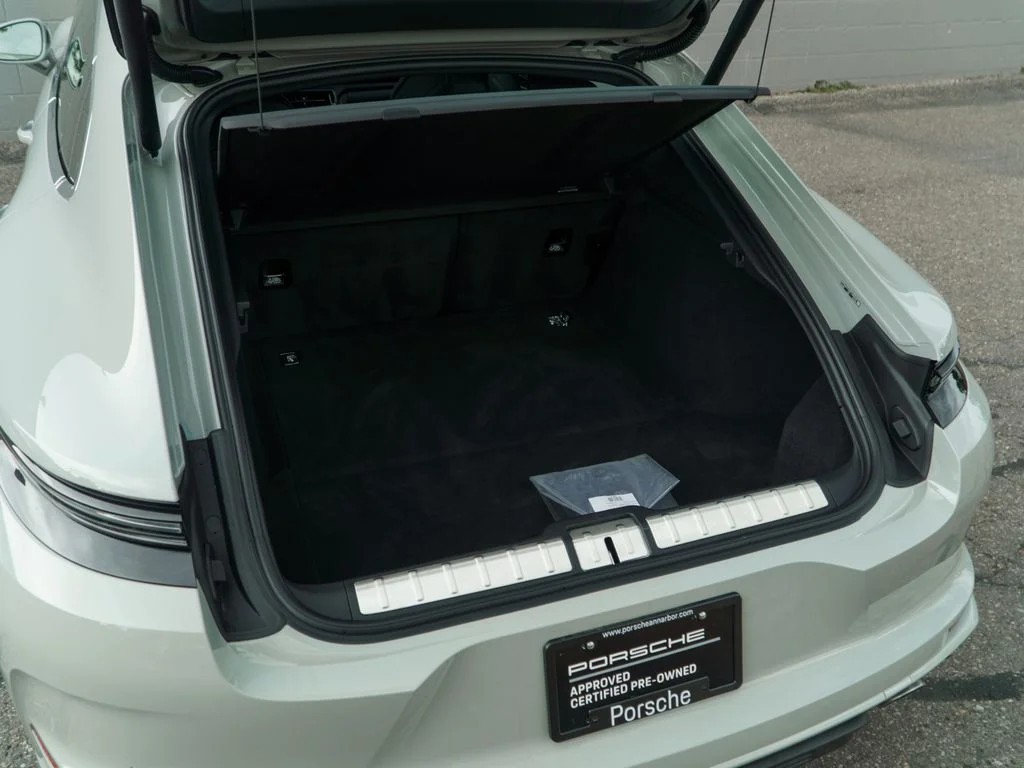 Used 2026  Porsche 4 image 14