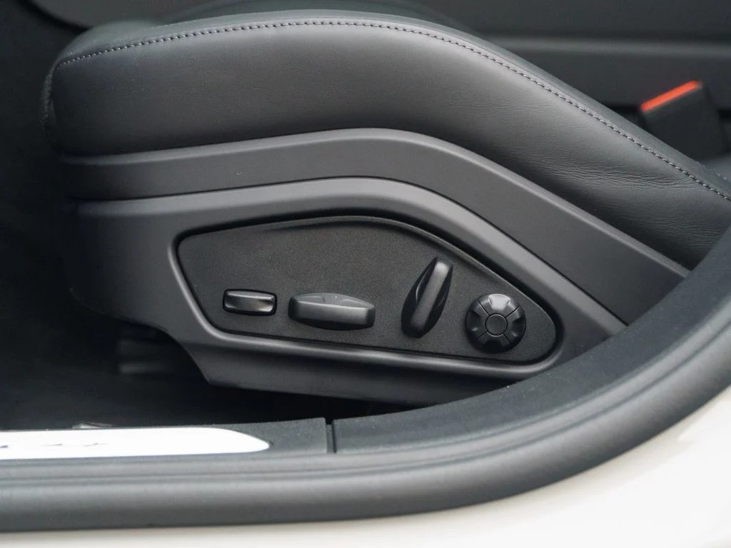 Used 2026  Porsche 4 image 20