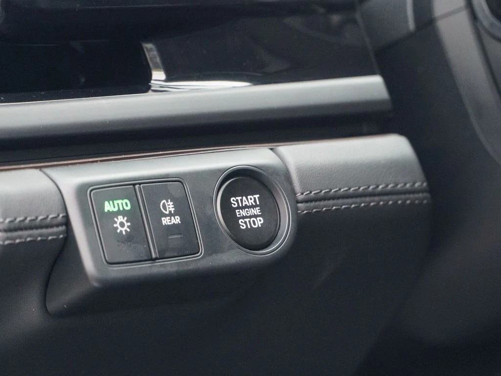 Used 2026  Porsche 4 image 28