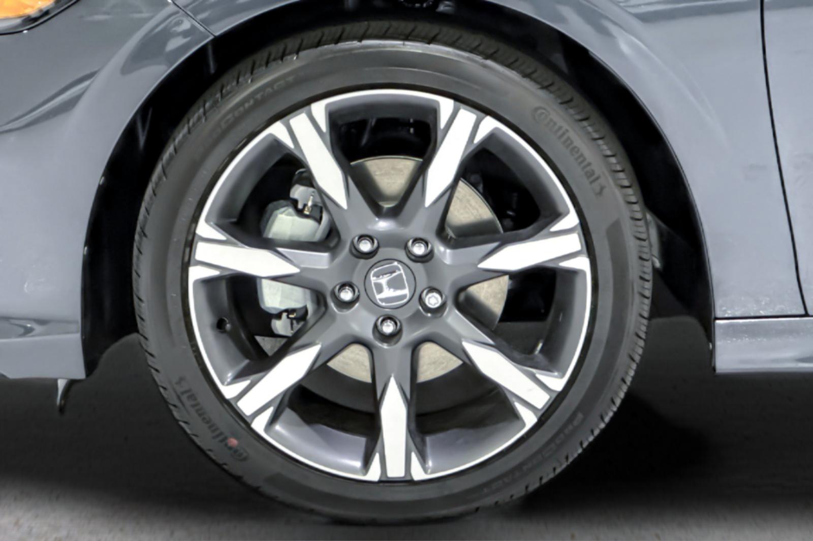 New 2026 Meteorite Gray Metallic Honda 2WD Sport Hybrid image 23