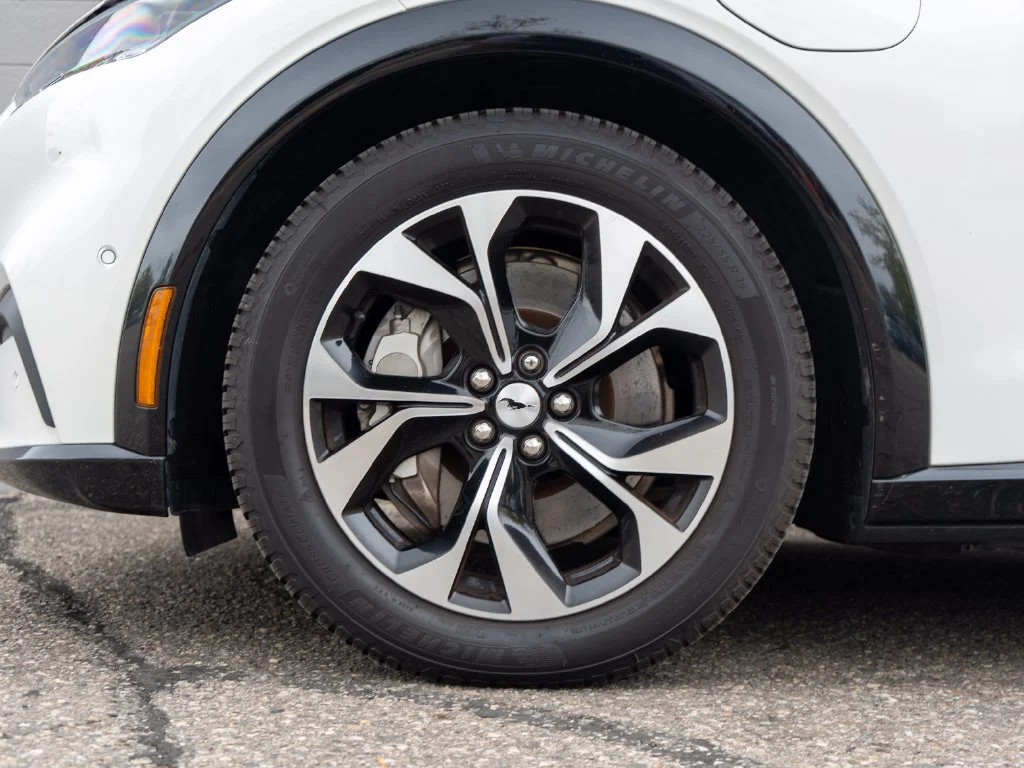 Used 2021 White Metallic Ford Premium image 12