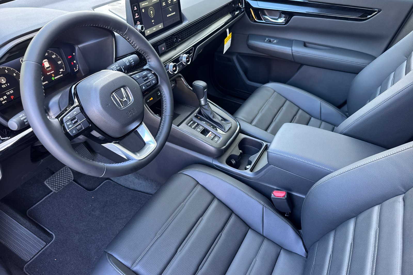 New 2027 Solar Silver Metallic Honda EX-L image 9