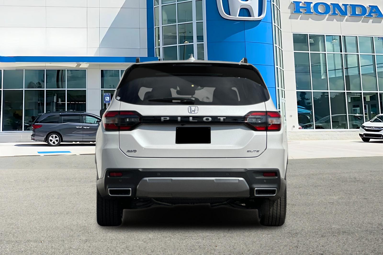 New 2026 Platinum White Pearl Honda AWD Elite image 4