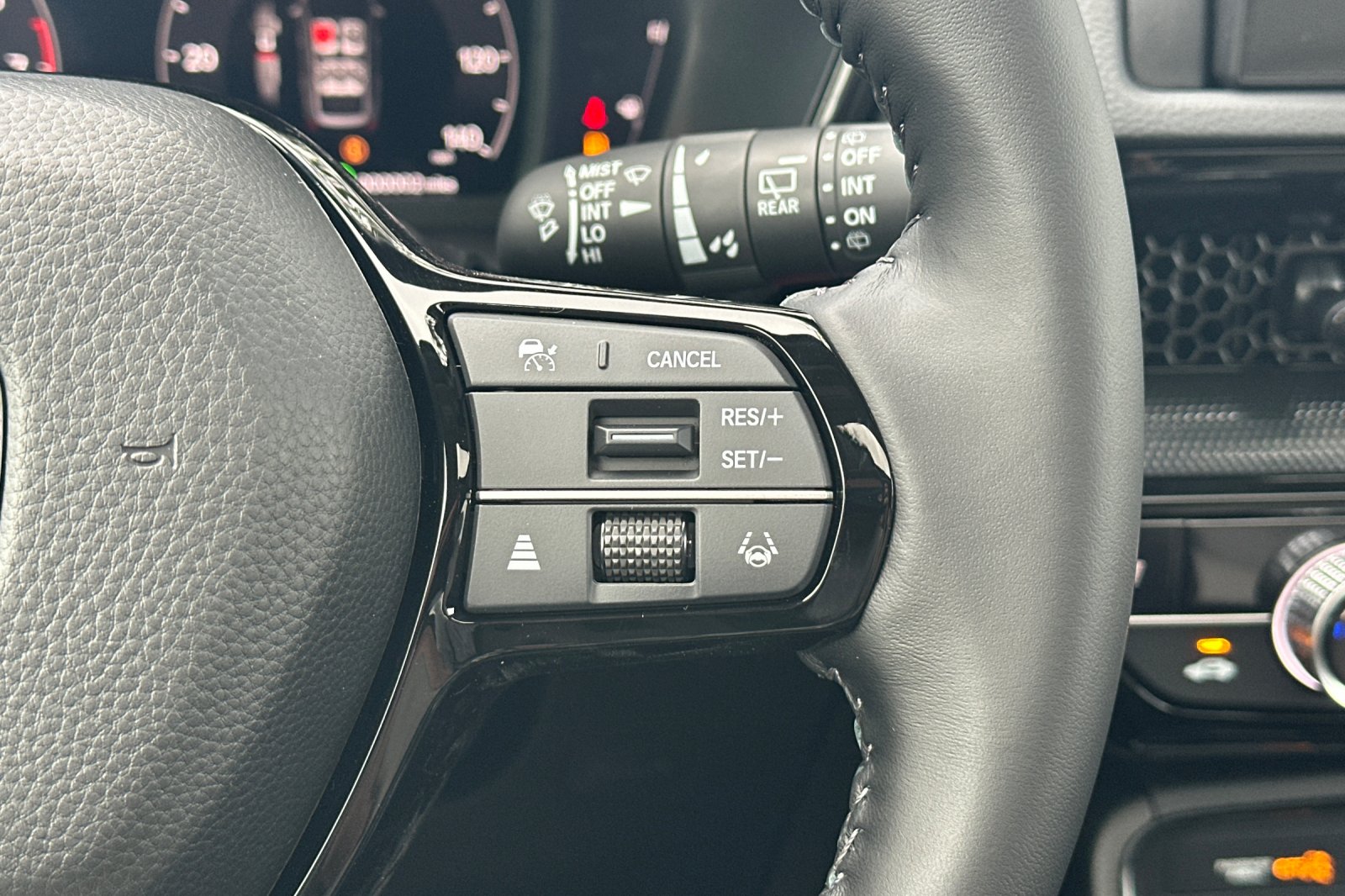 New 2027 Platinum White Pearl Honda EX-L AWD image 27