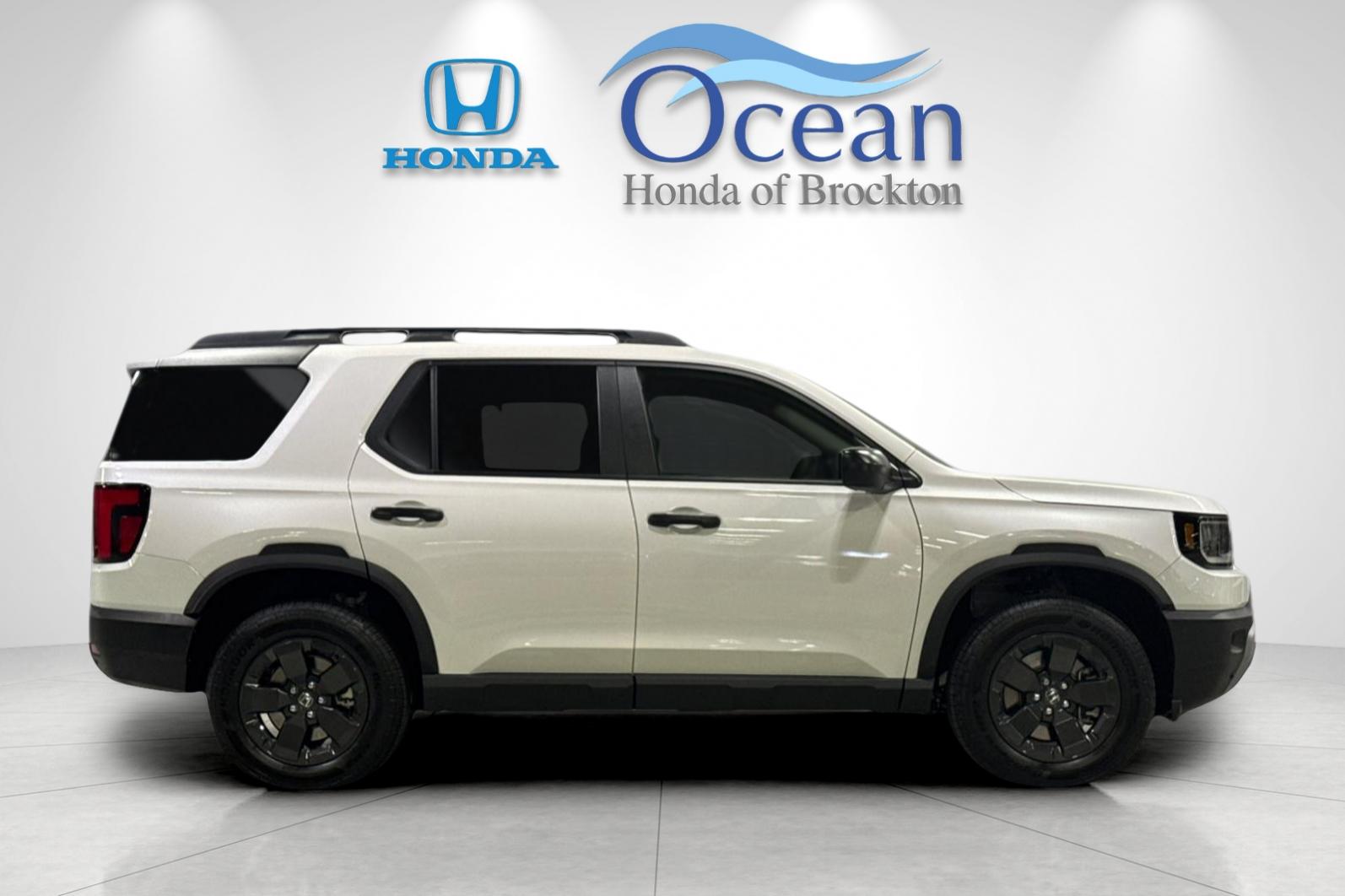 New 2026 Platinum White Pearl Honda RTL image 6