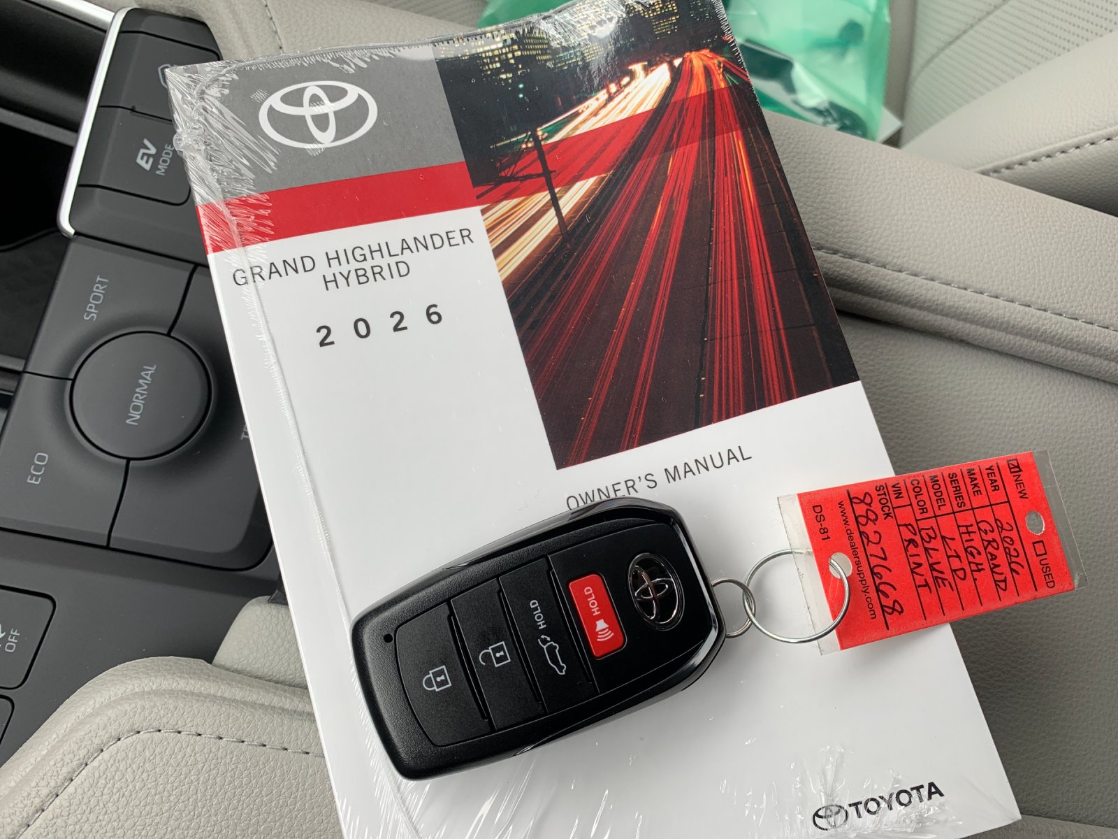 New 2026  Toyota Limited image 9