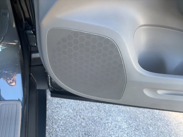 Used 2013  Honda EX image 21