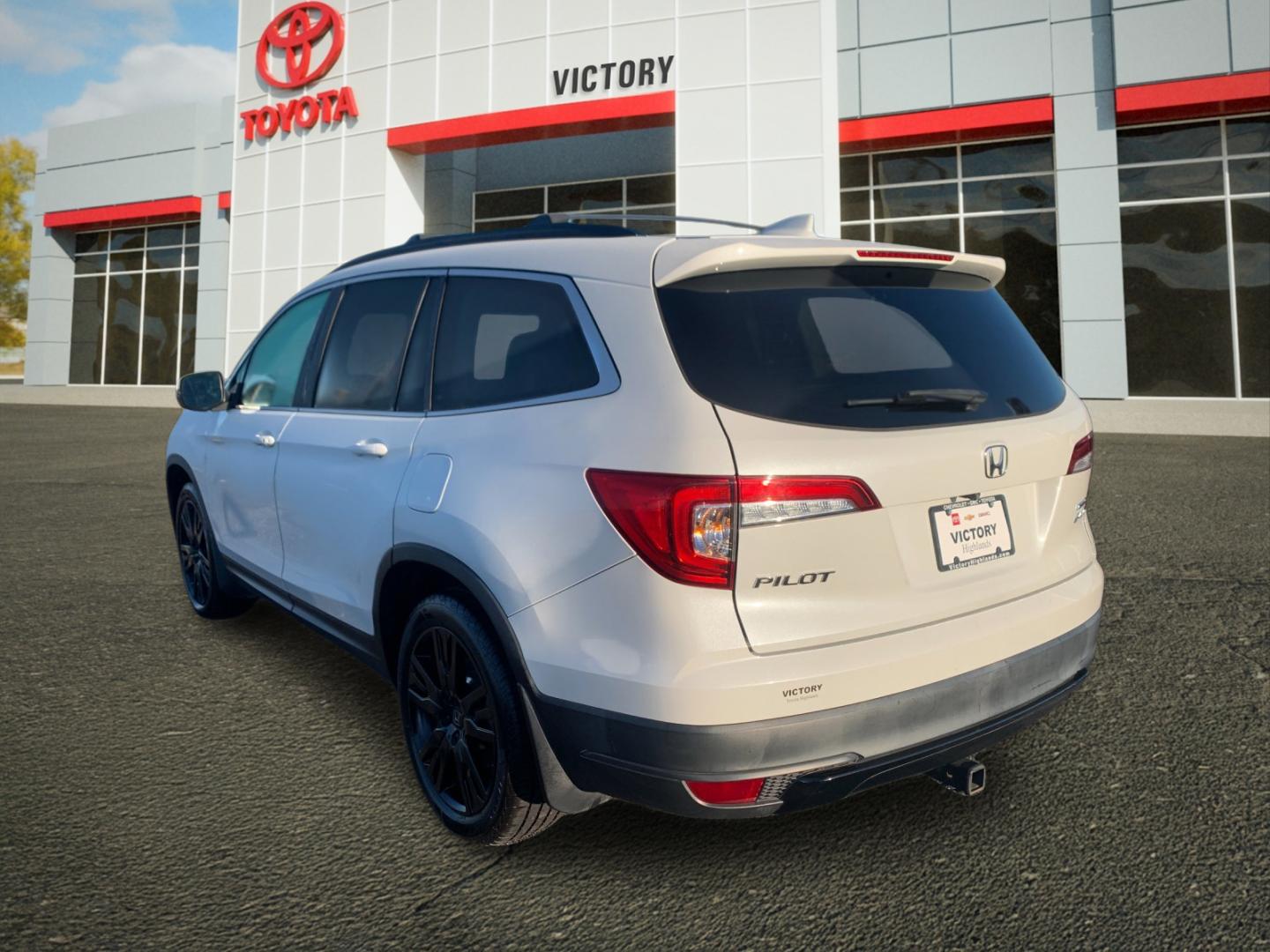 Used 2021 White Honda Special Edition image 5