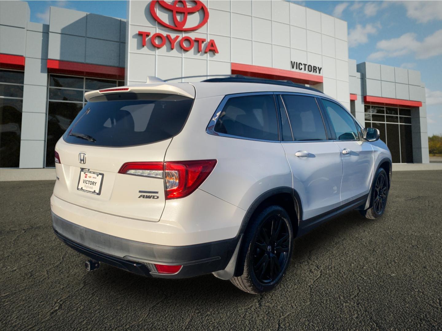 Used 2021 White Honda Special Edition image 3