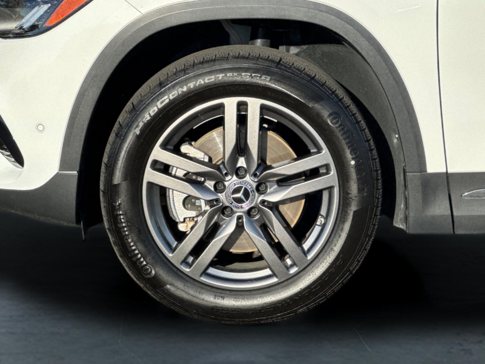 Used 2026 Polar White Mercedes-Benz GLA 250 4D Sport Utility image 33