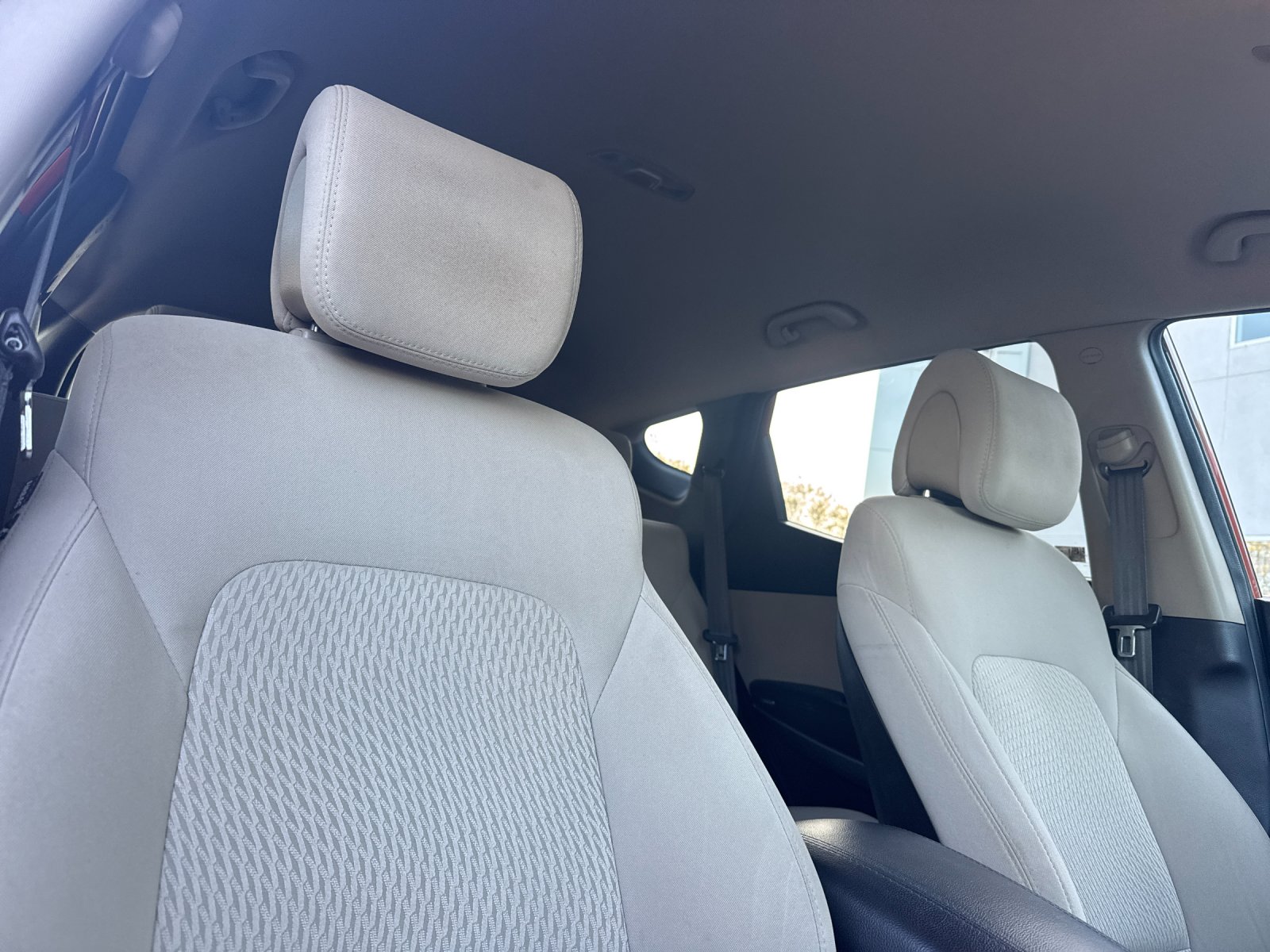 Used 2016 Brown Hyundai 2.4 Base image 16