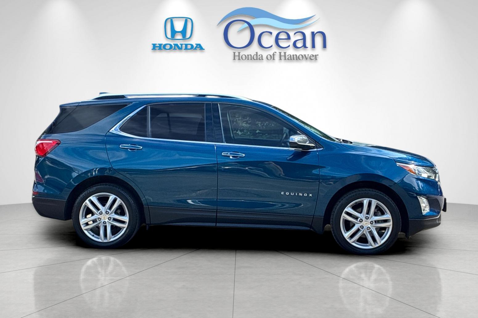 Used 2020 Chevrolet Equinox Premier with VIN 2GNAXYEX2L6221512 for sale in Hanover, MA