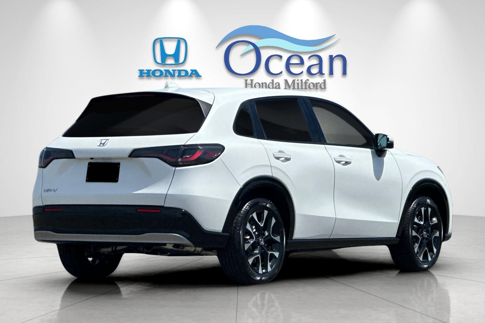 New 2027 Solar Silver Metallic Honda EX-L image 5
