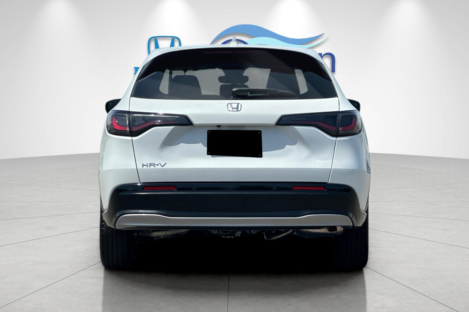 New 2027 Solar Silver Metallic Honda EX-L image 4