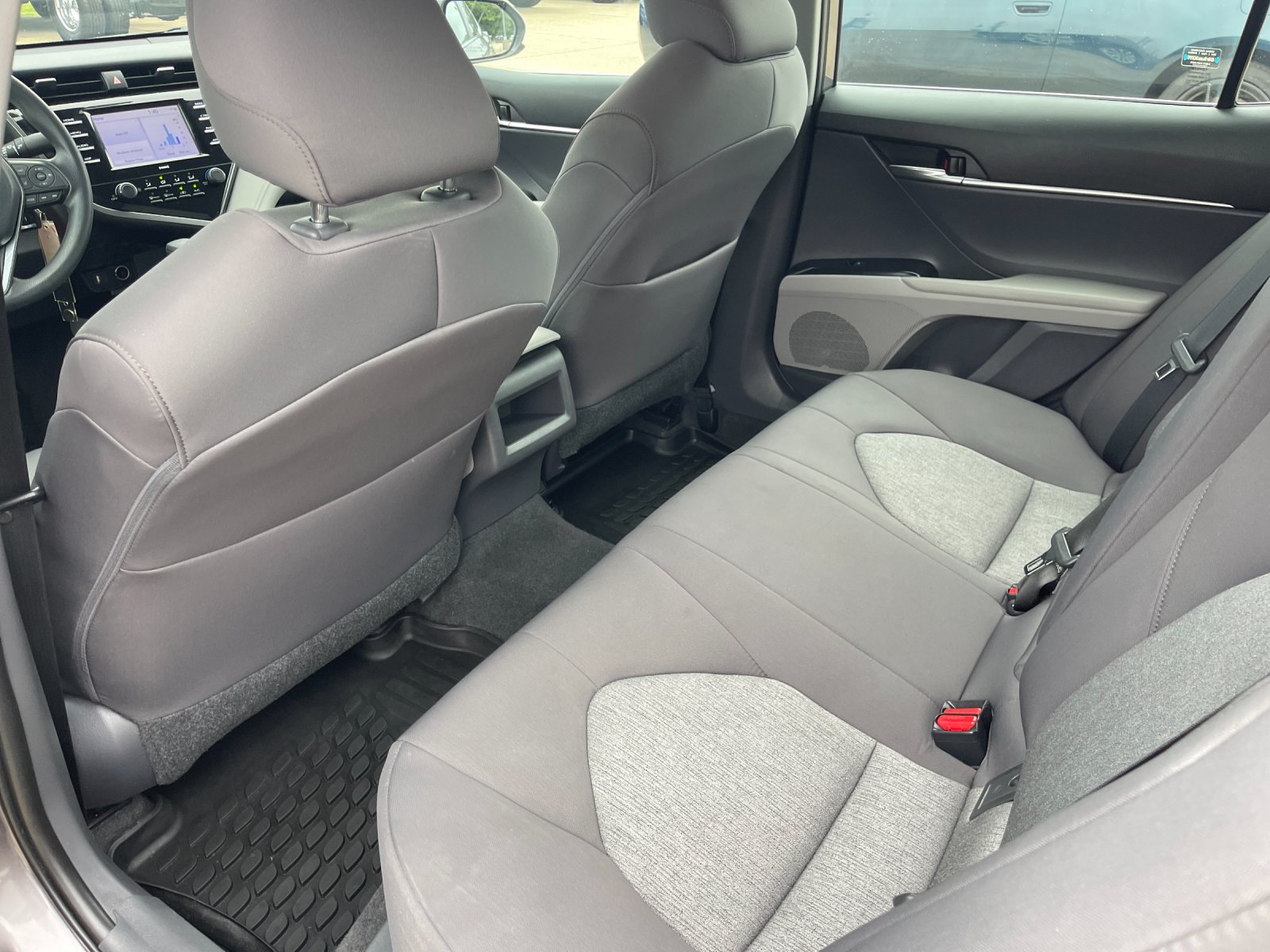 Used 2020 Gray Toyota LE image 13