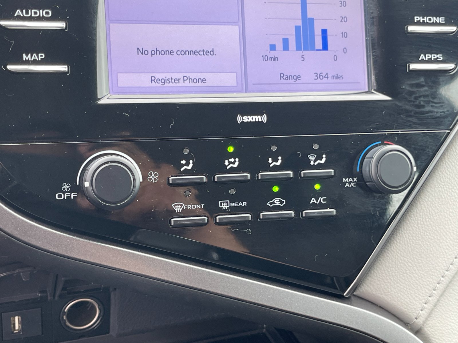 Used 2020 Gray Toyota LE image 21