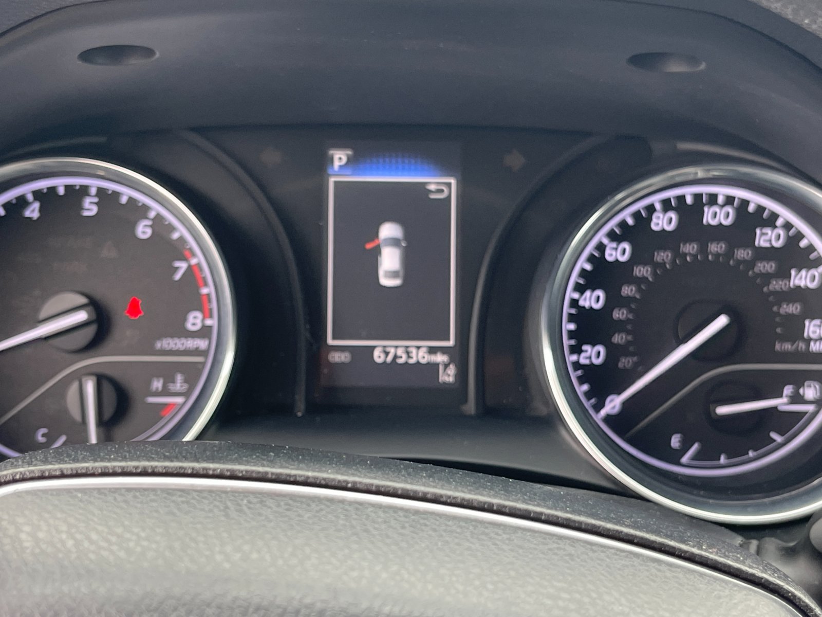Used 2020 Gray Toyota LE image 27