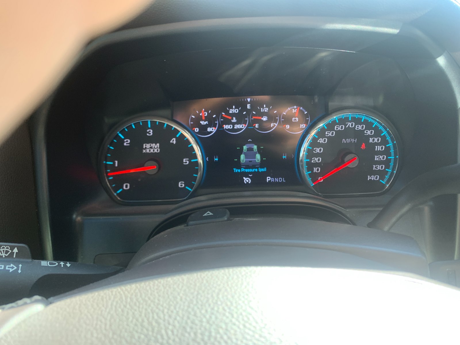Used 2018 White GMC Denali image 30