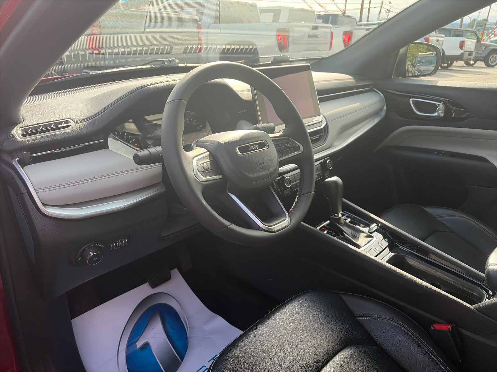 Used 2025 Red Jeep Limited image 11