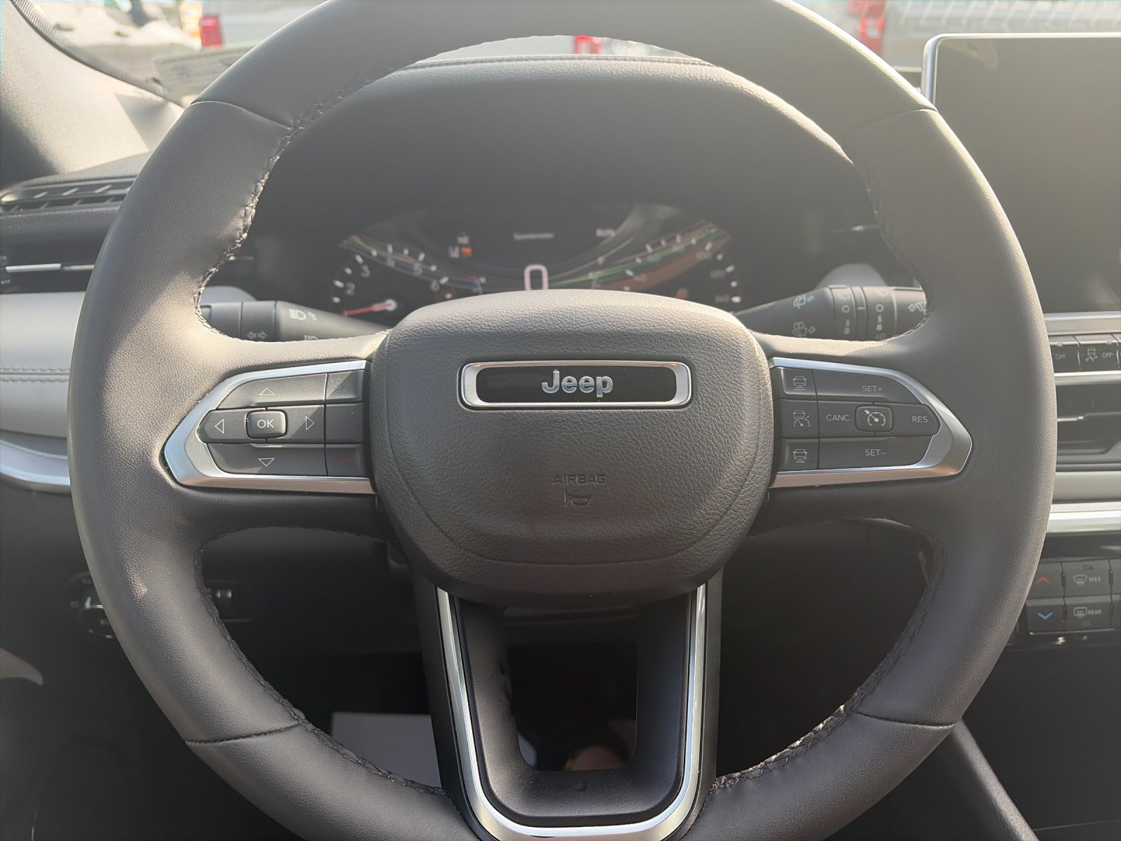 Used 2025 Red Jeep Limited image 27