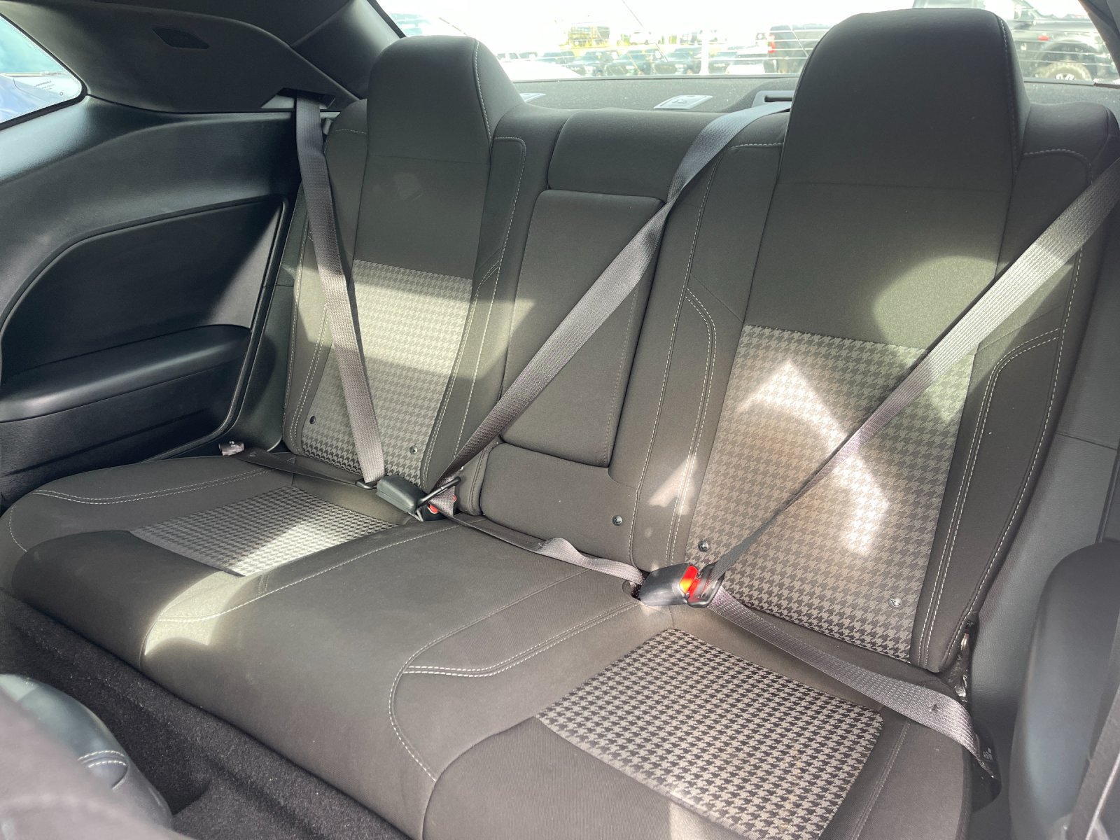 Used 2023 White Dodge SXT image 13