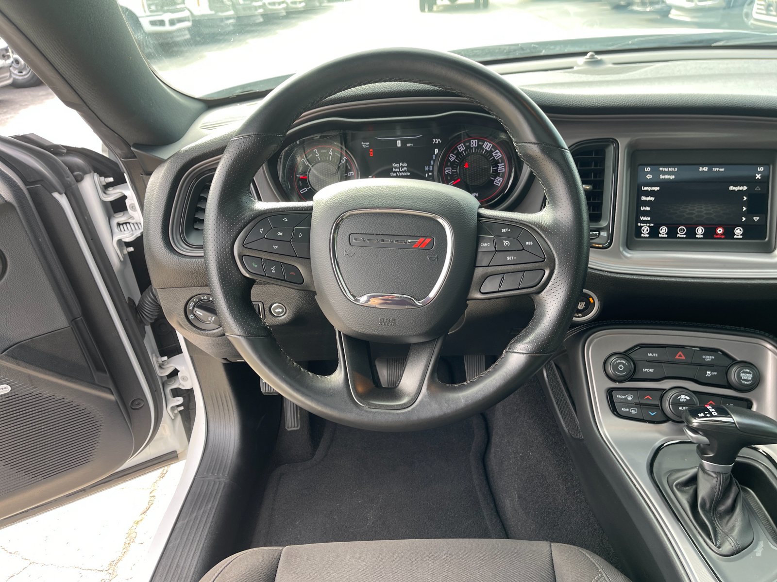 Used 2023 White Dodge SXT image 16