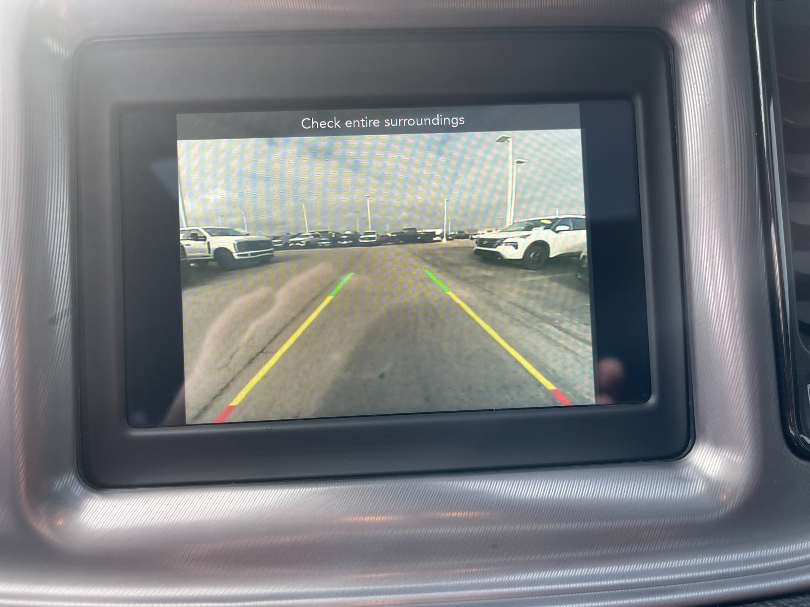 Used 2023 White Dodge SXT image 22
