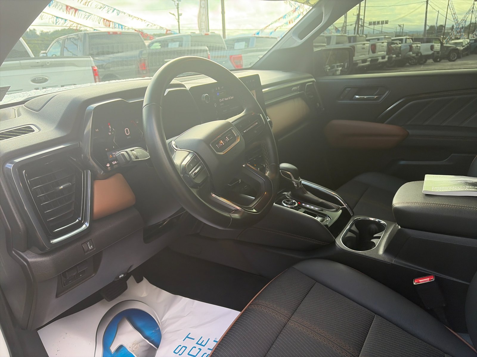 Used 2023 Summit White GMC AT4 image 11