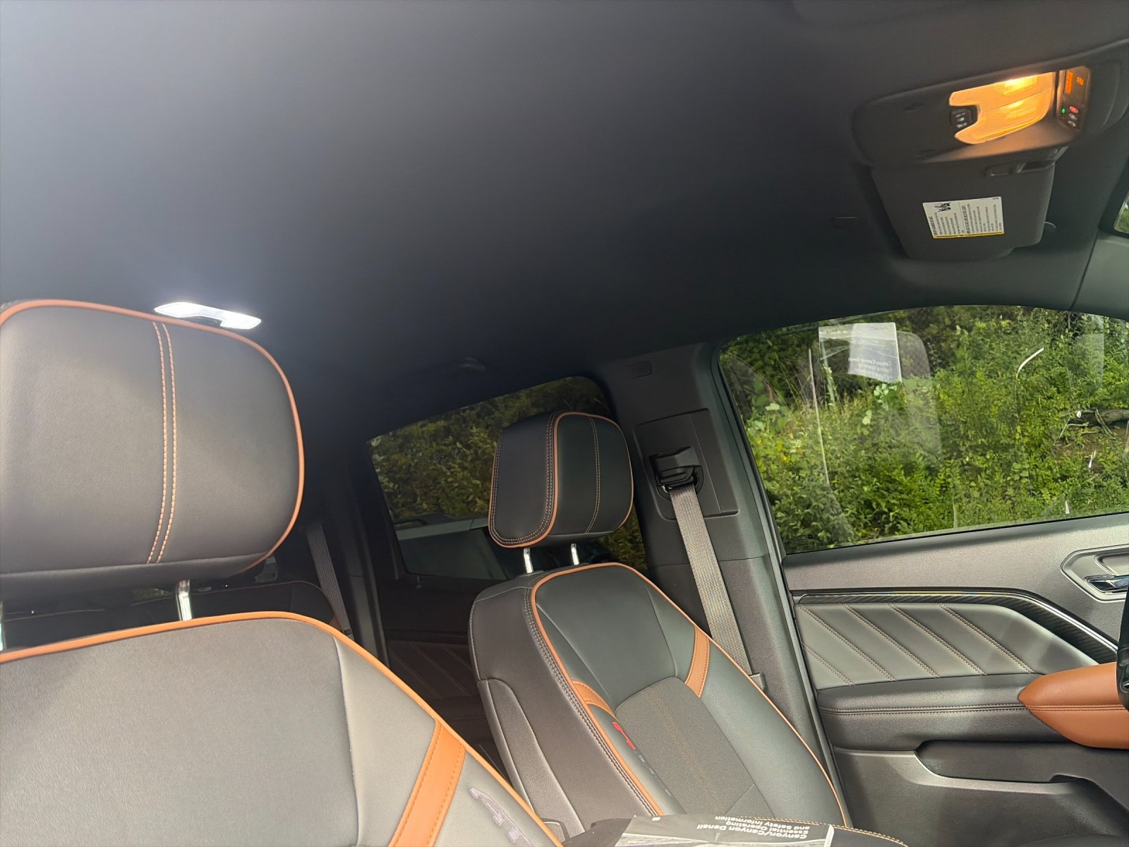 Used 2023 Summit White GMC AT4 image 19