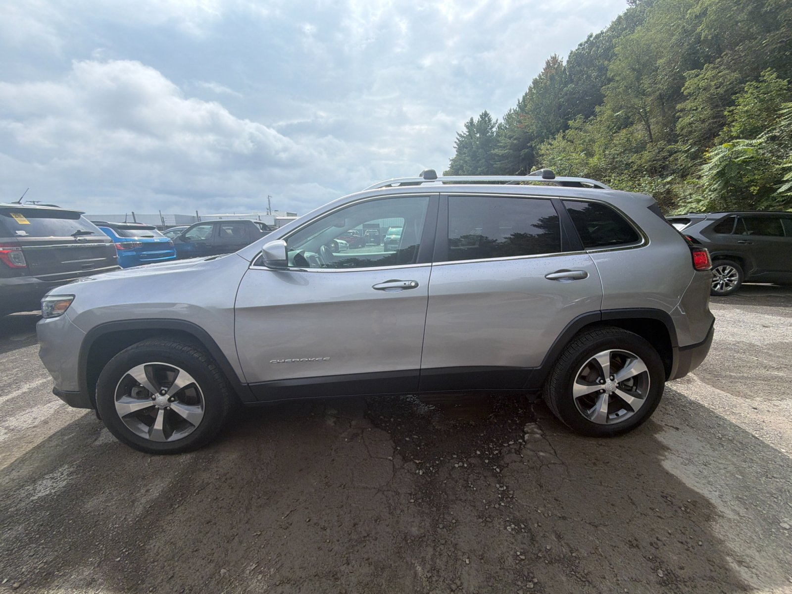 Used 2020 Billet Silver Metallic Jeep Limited image 2