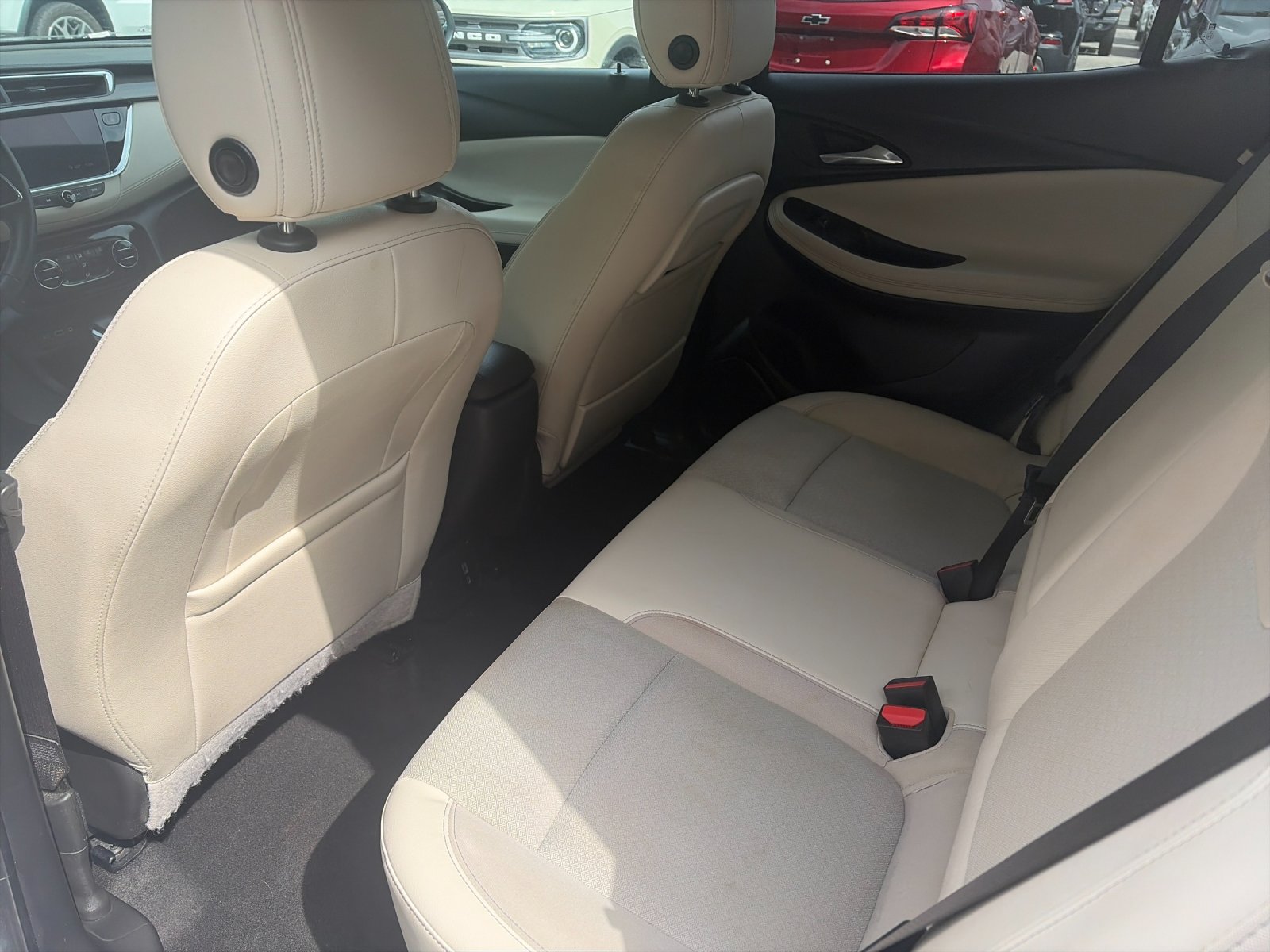 Used 2023 Summit White Buick Select image 14