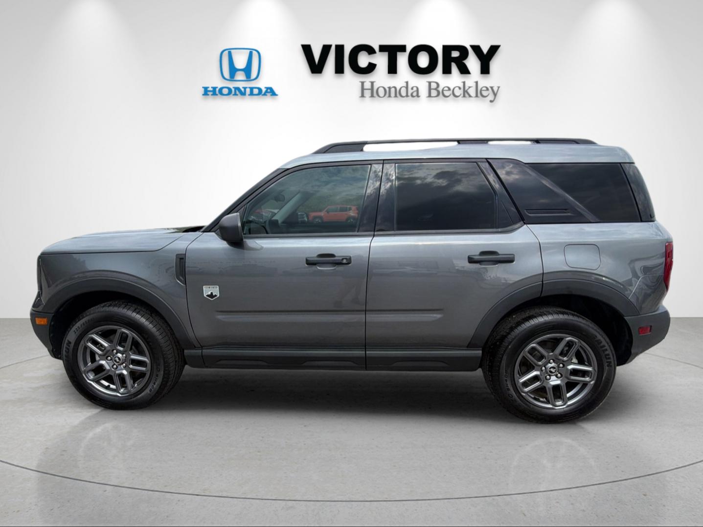 Used 2025 Gray Metallic Ford Big Bend image 2