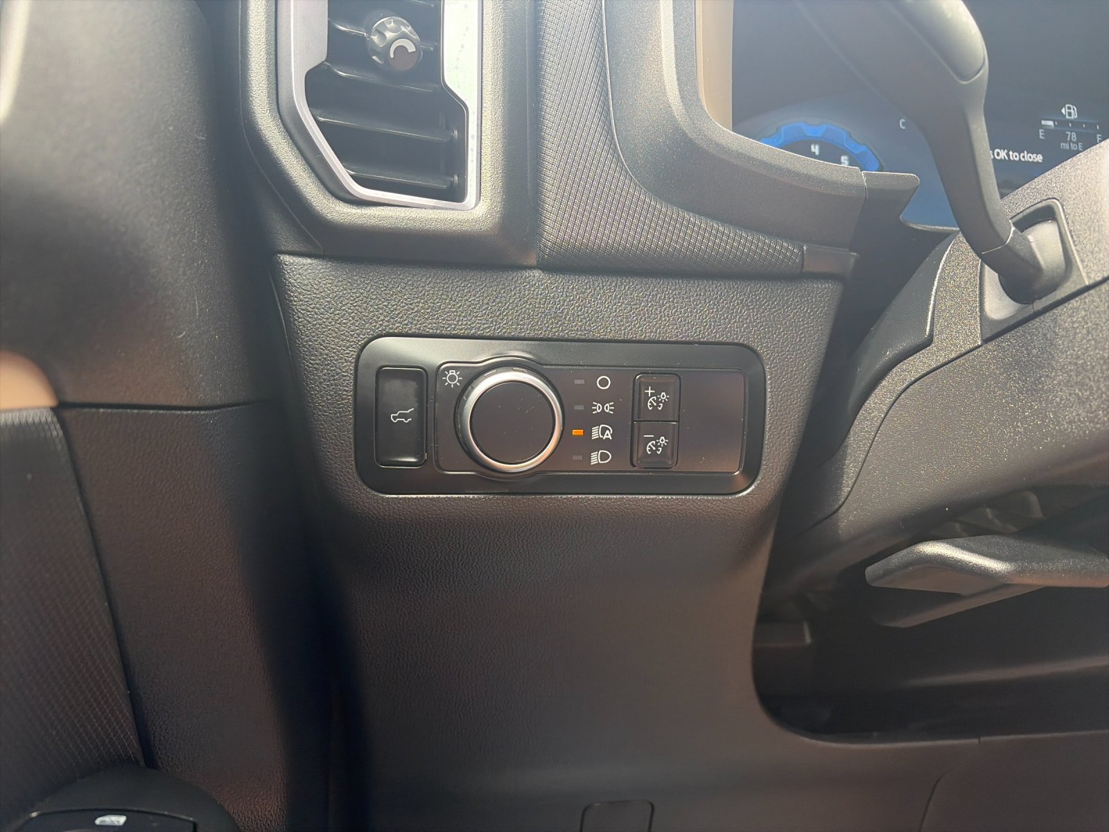 Used 2025 Gray Metallic Ford Big Bend image 33