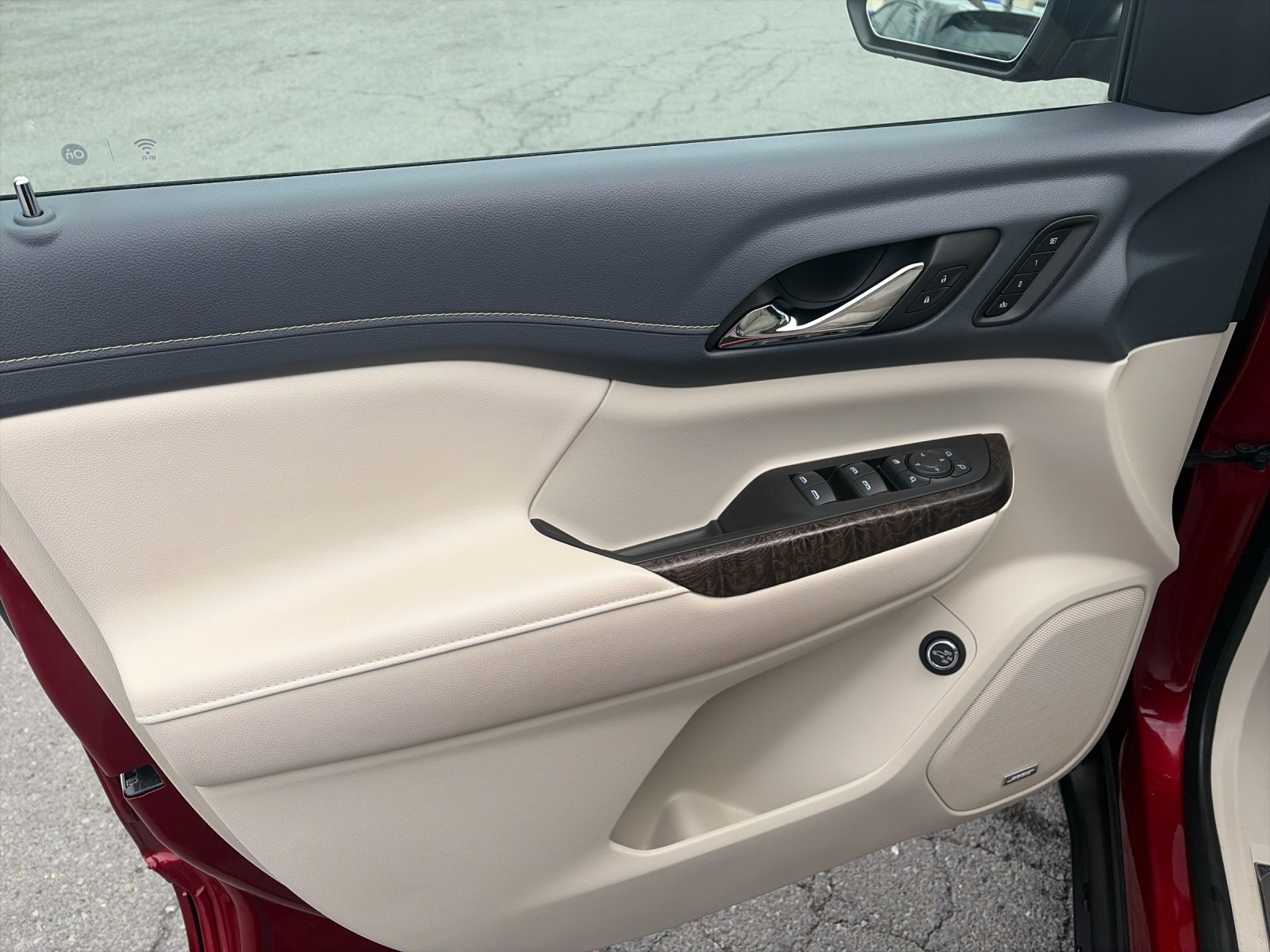 Used 2023 Volcanic Red GMC Denali image 12