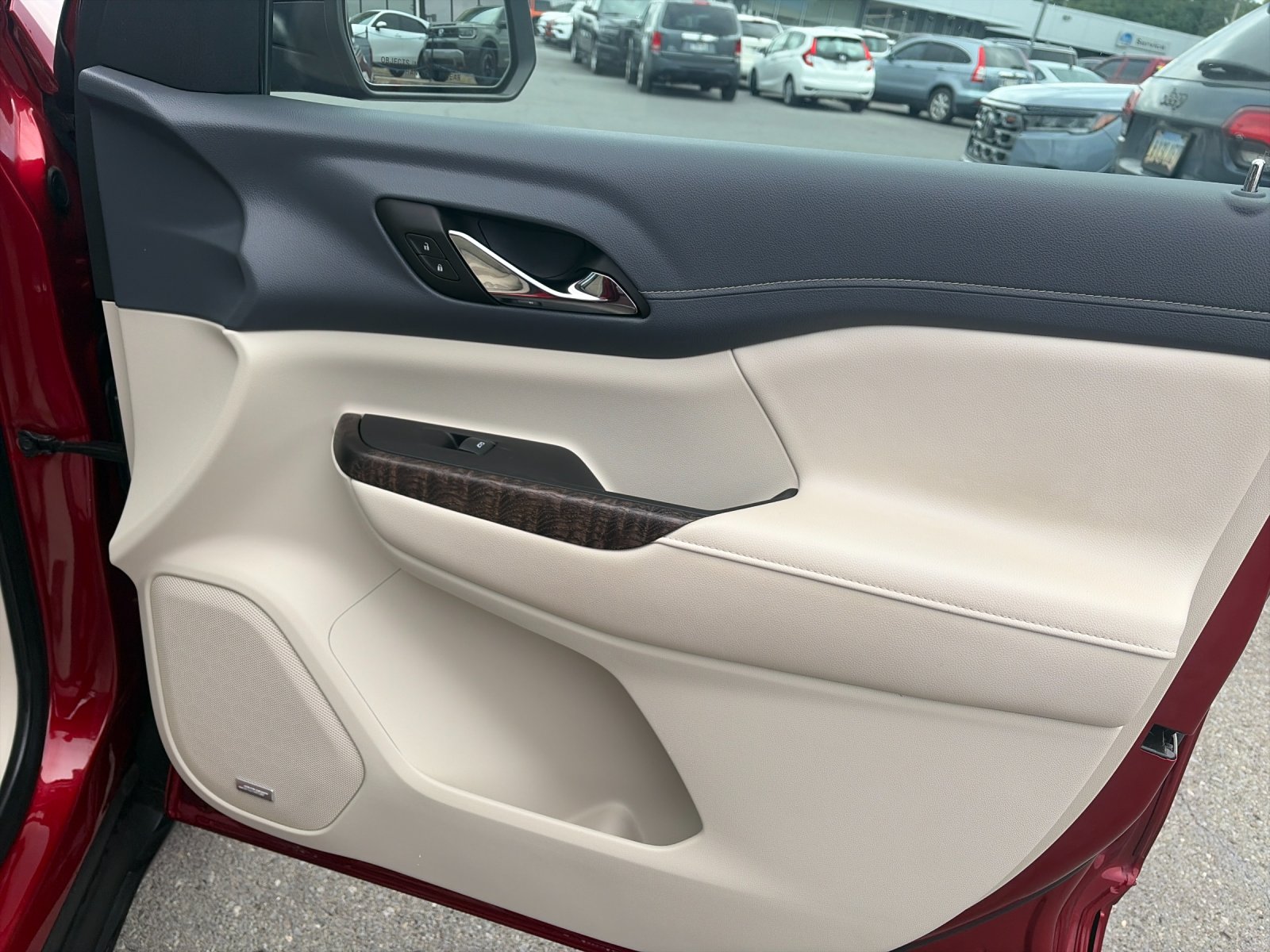 Used 2023 Volcanic Red GMC Denali image 22