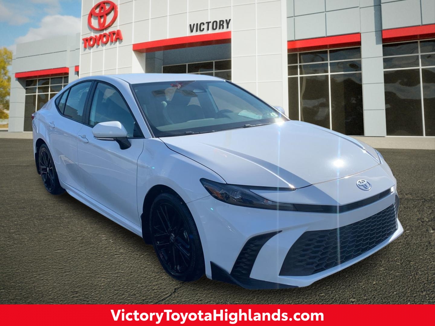 2025 Toyota Camry SE