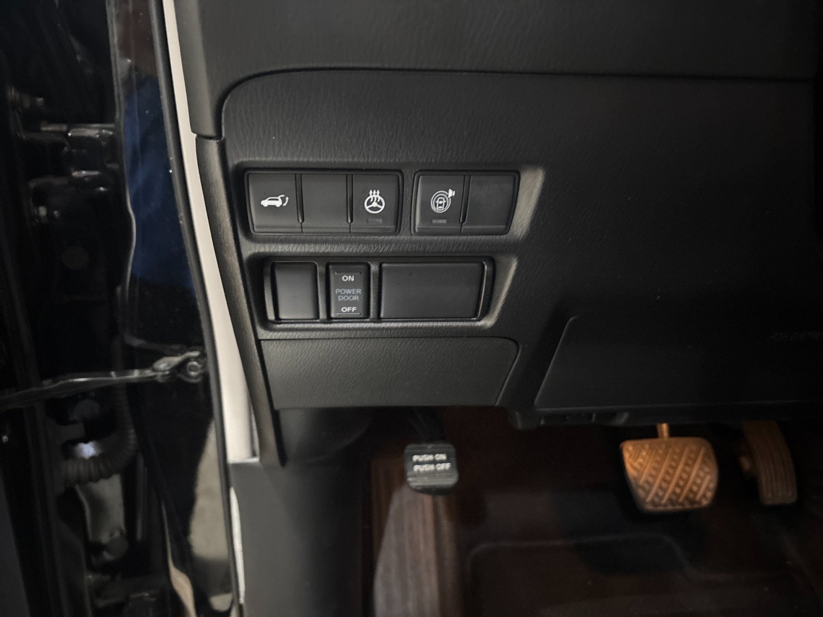 Certified Used 2023 Black Obsidian INFINITI PREMIUM SELECT image 14