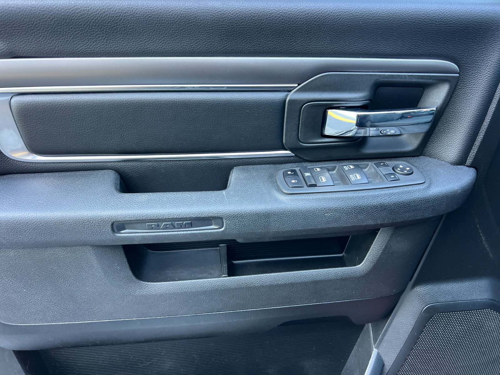 Used 2022 Red Ram Warlock image 10