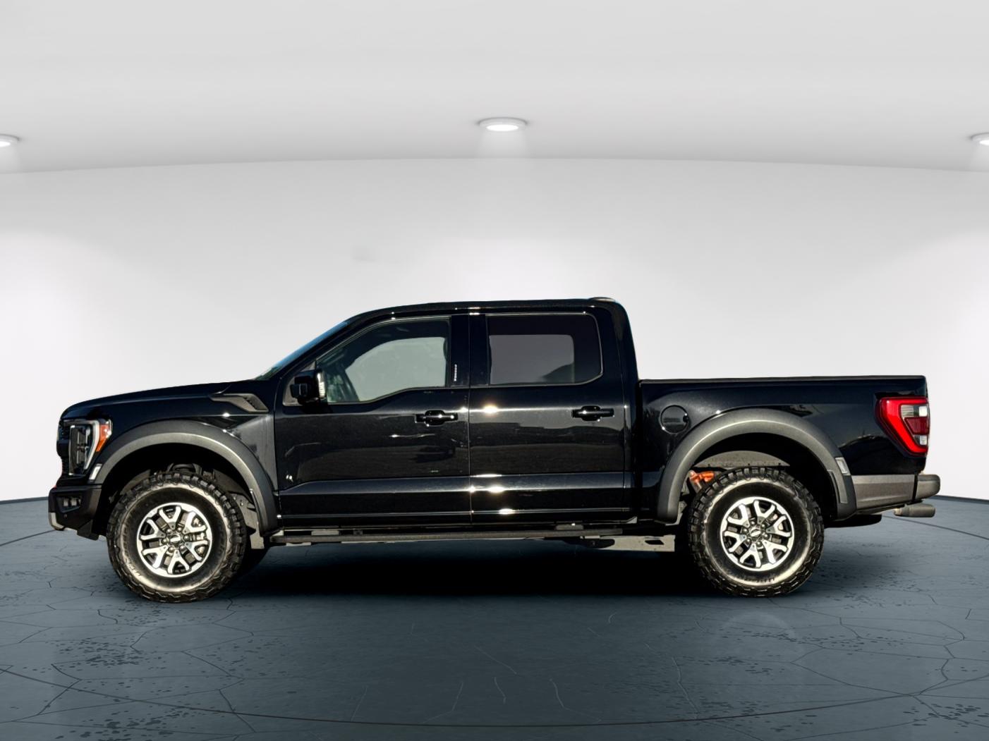 Used 2023 Black Metallic Ford Raptor 4D SuperCrew image 3
