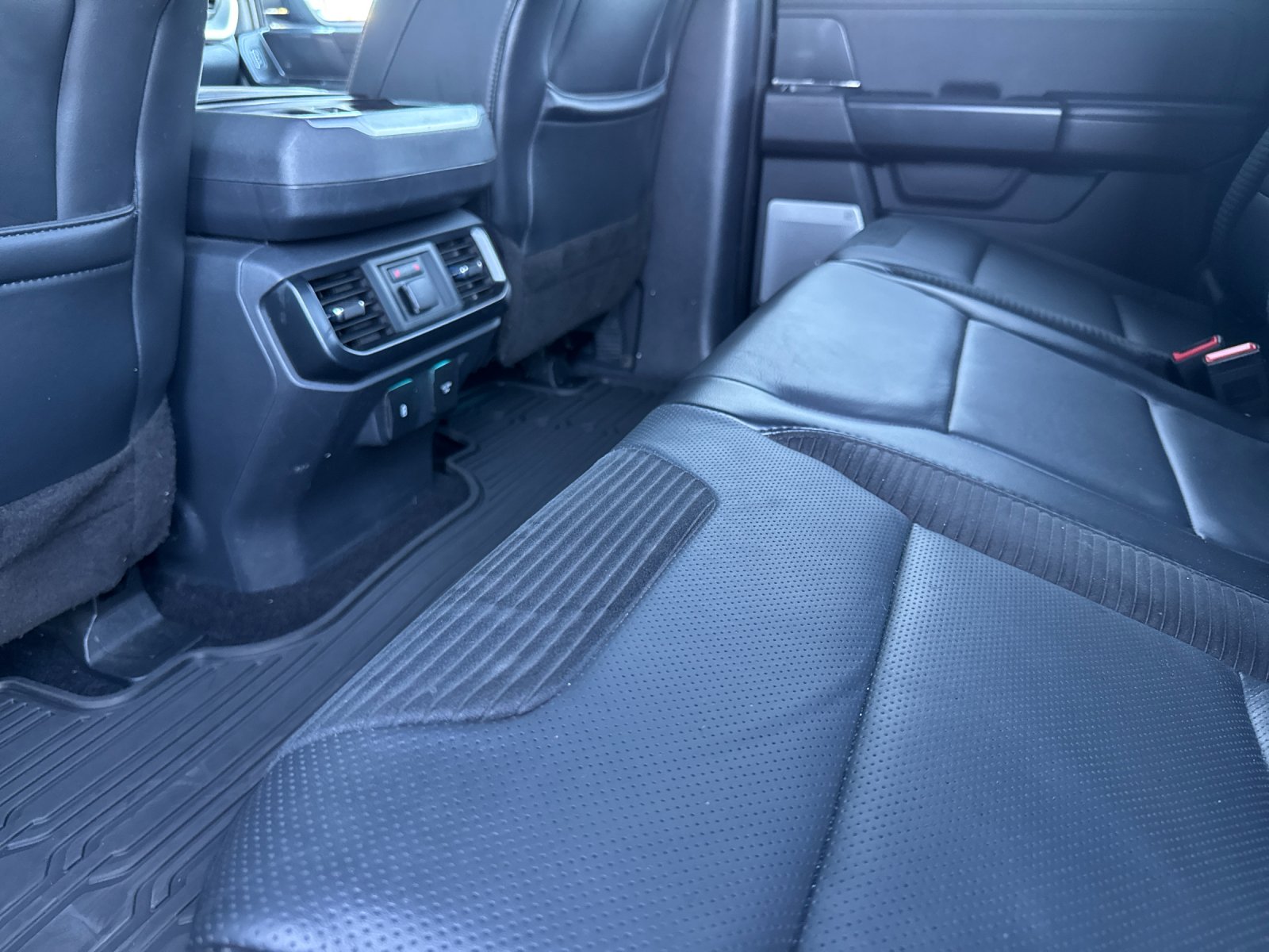 Used 2023 Black Metallic Ford Raptor 4D SuperCrew image 13