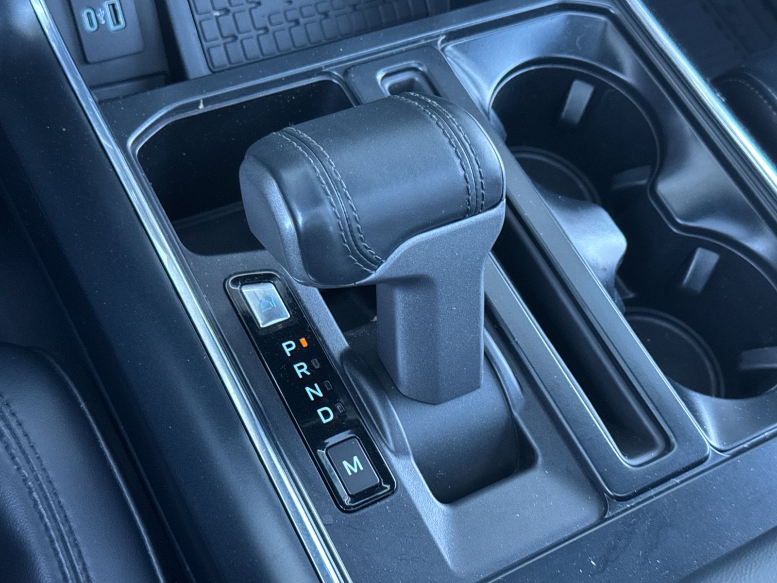 Used 2023 Black Metallic Ford Raptor 4D SuperCrew image 25