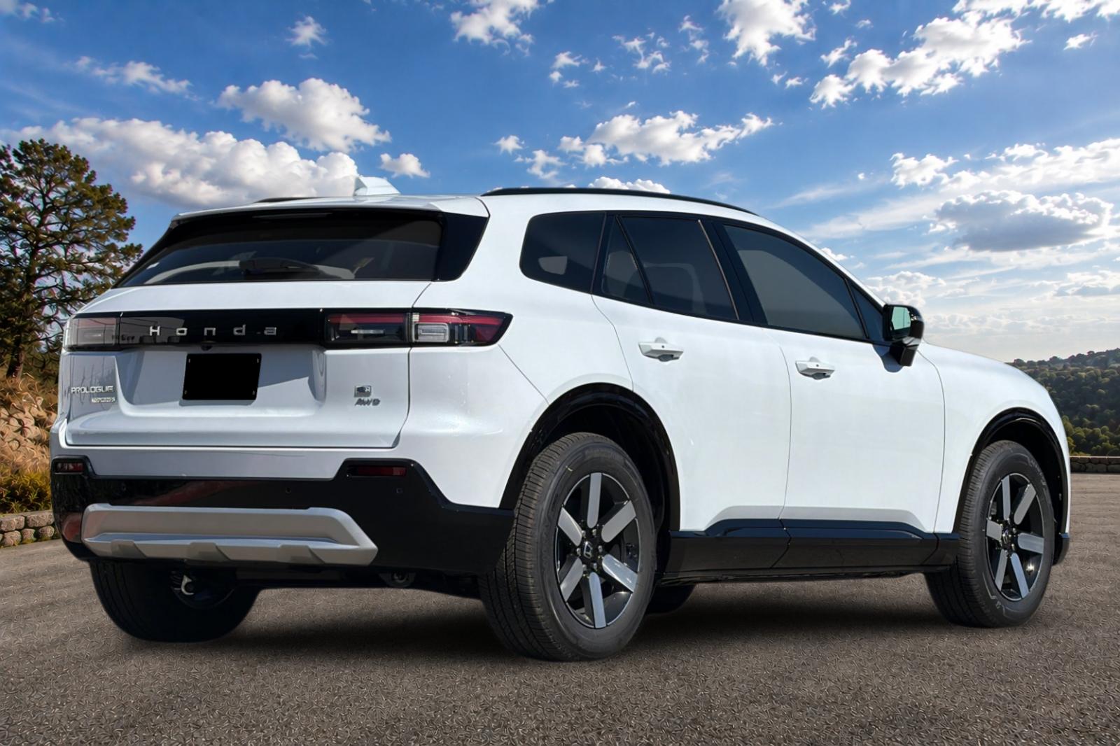 New 2026 Frostline White Pearl Honda Touring image 4