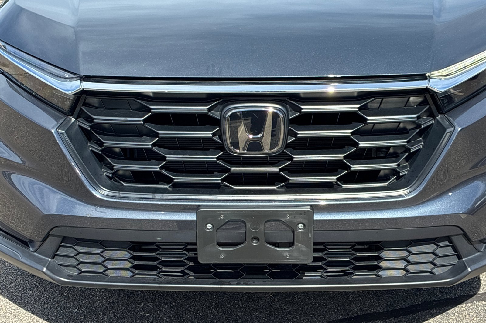 Used 2024 Meteorite Gray Metallic Honda LX image 40