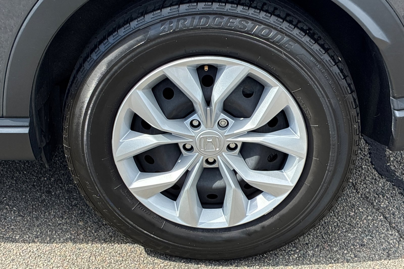 Used 2024 Meteorite Gray Metallic Honda LX image 37