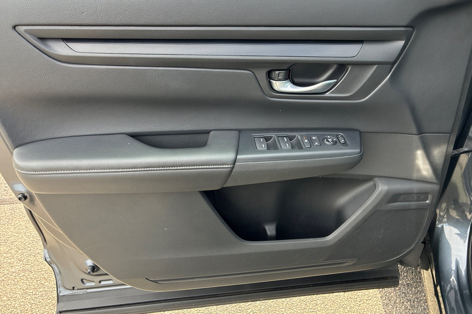 Used 2024 Meteorite Gray Metallic Honda LX image 12