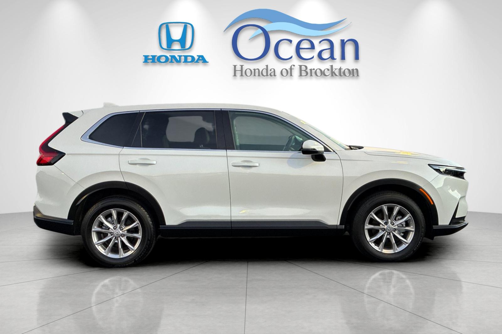 Used 2024 Platinum White Pearl Honda EX image 2