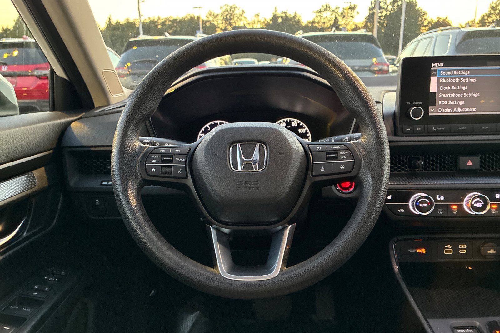 Used 2024 Platinum White Pearl Honda EX image 31
