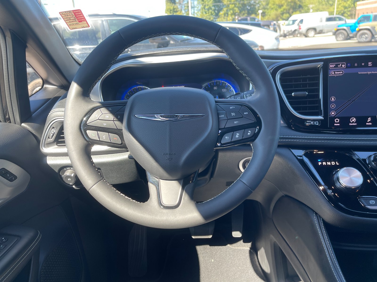 Used 2025 Black Chrysler Limited image 15