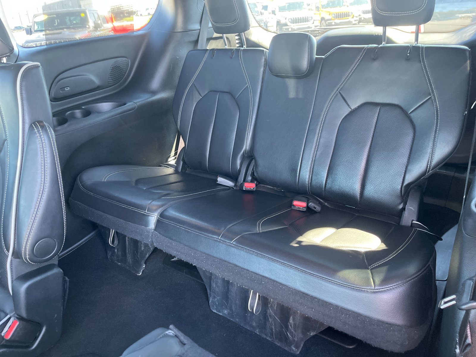 Used 2025 Black Chrysler Limited image 16