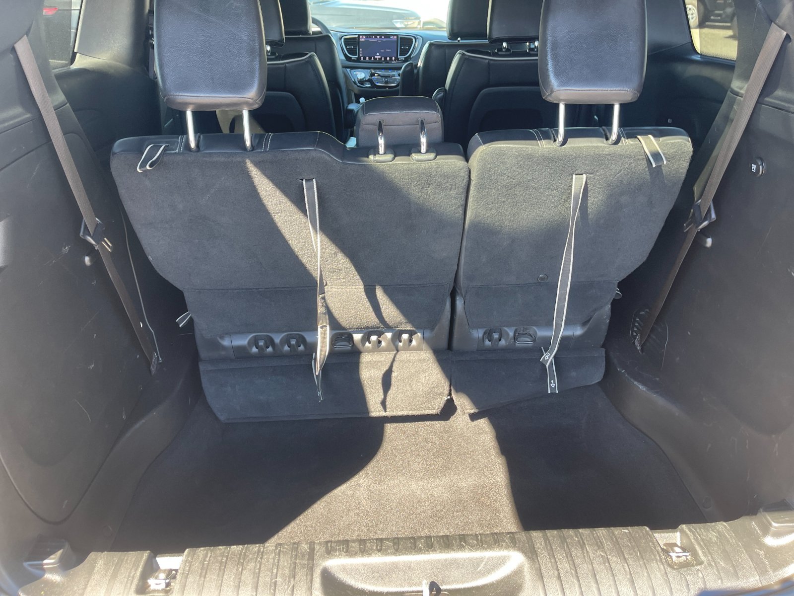 Used 2025 Black Chrysler Limited image 17